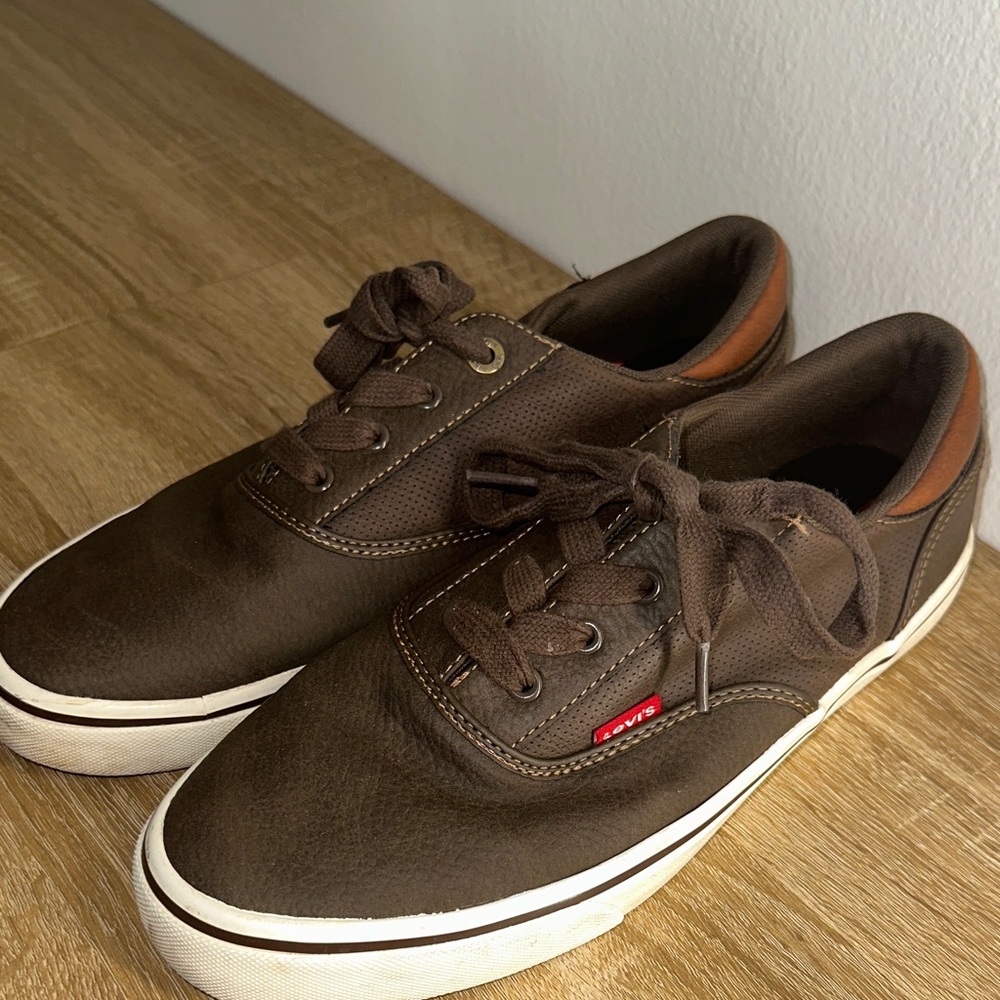 Levi's Men's Dark Brown Sneakers